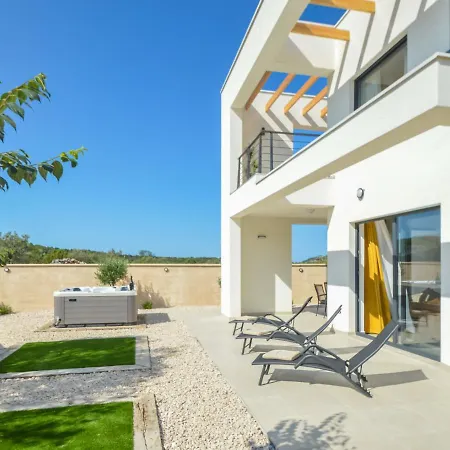 Villa Prova 2 Jezera